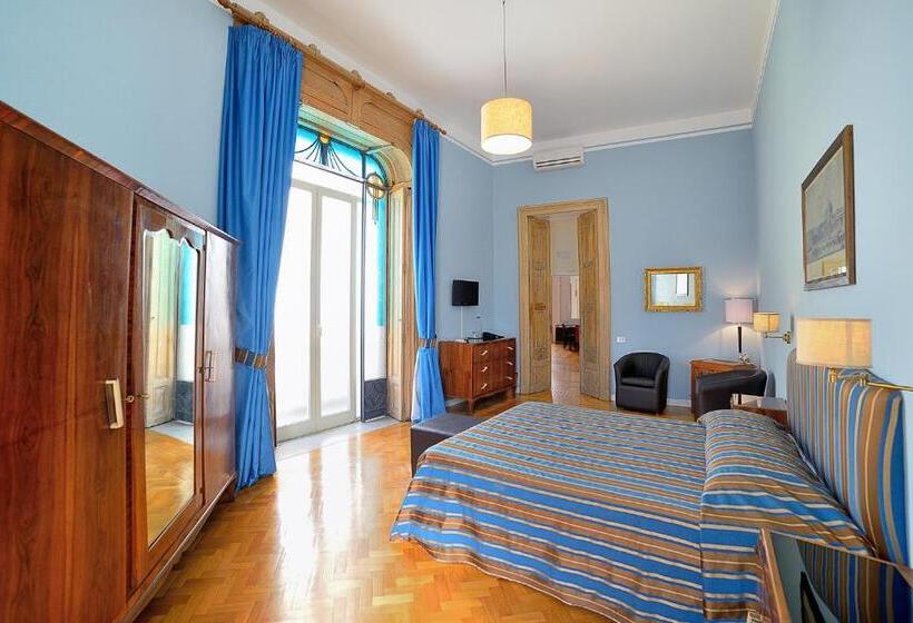 سوییت, Spaccanapoli Comfort Suites