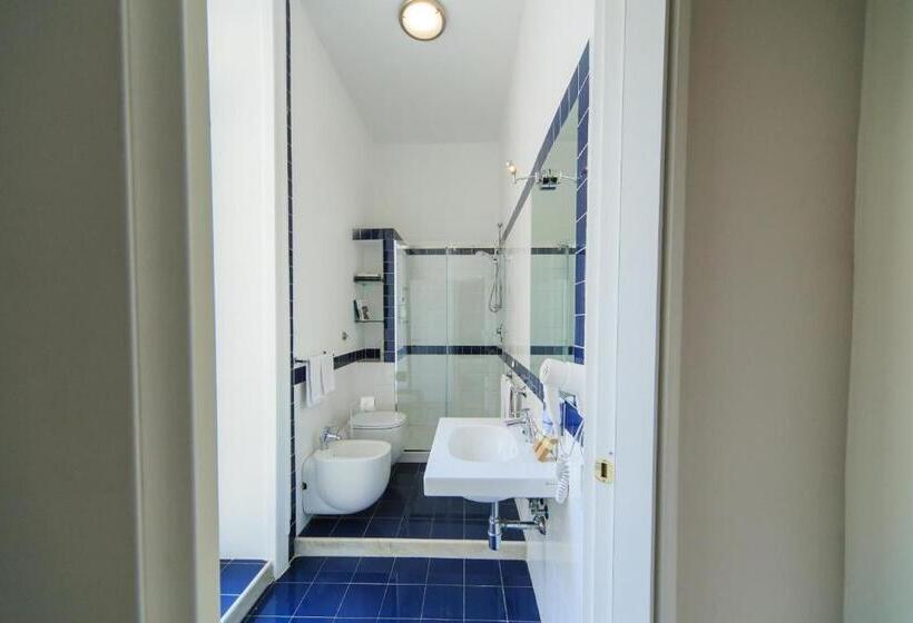 سوییت, Spaccanapoli Comfort Suites