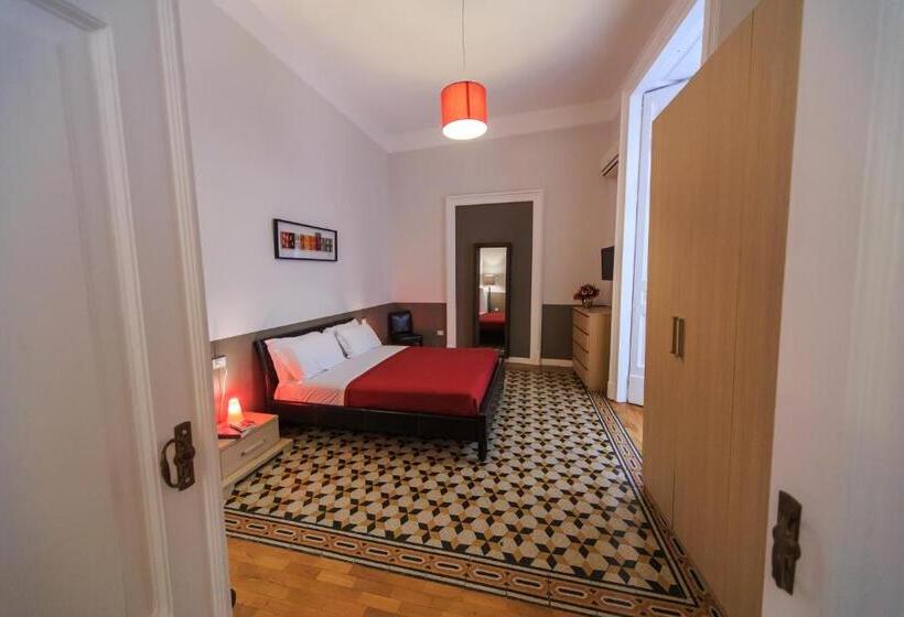 سوییت, Spaccanapoli Comfort Suites
