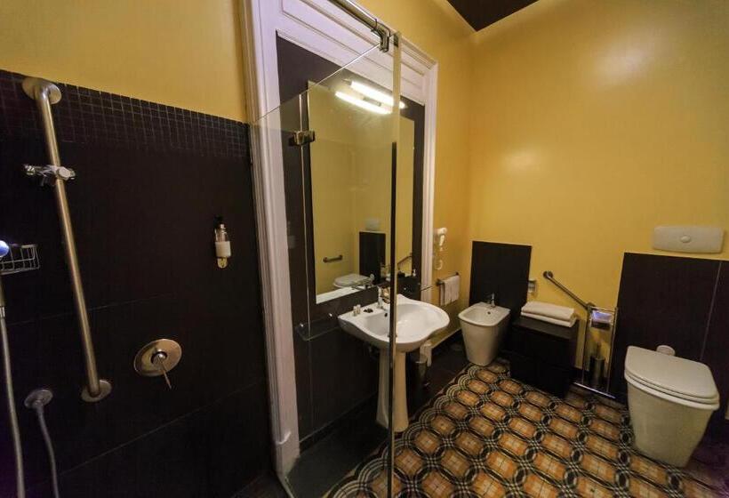 سوییت, Spaccanapoli Comfort Suites