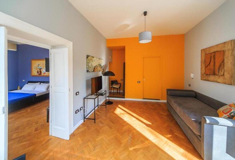 سوییت سوپریور, Spaccanapoli Comfort Suites