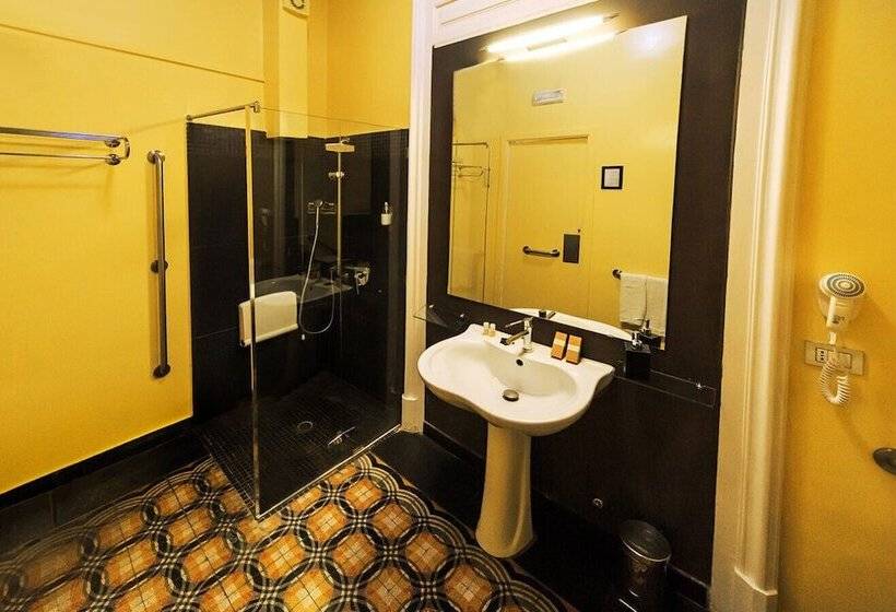 سوییت, Spaccanapoli Comfort Suites