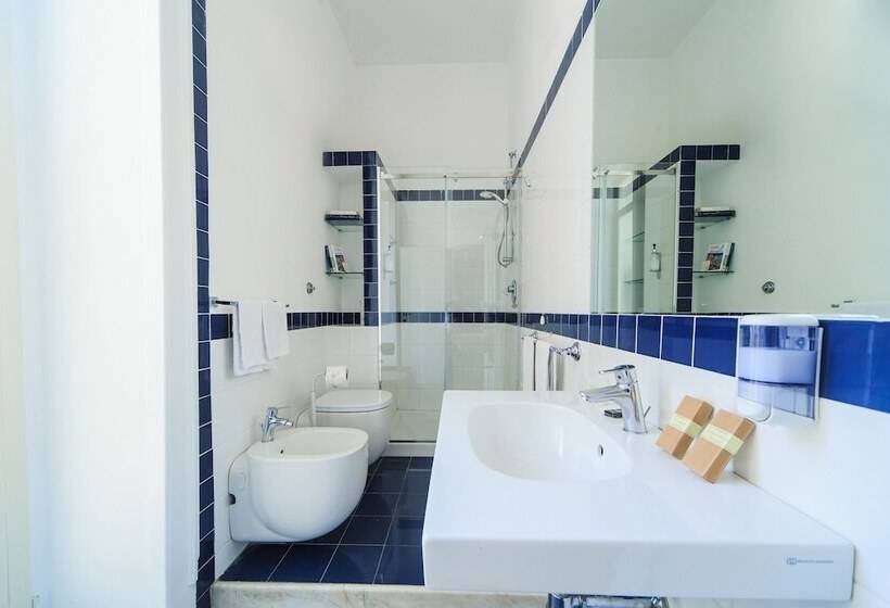 سوییت, Spaccanapoli Comfort Suites