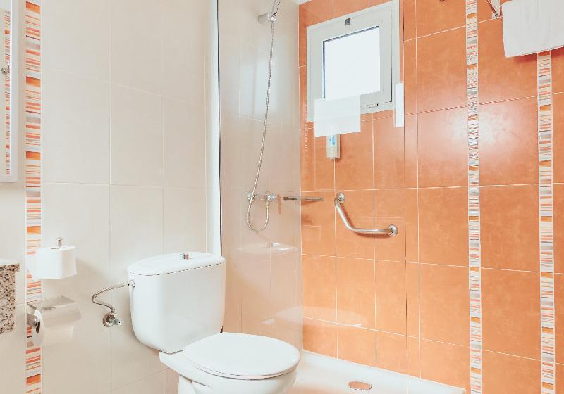 ルームシェアのワンベッド, Book A Bed Hostels