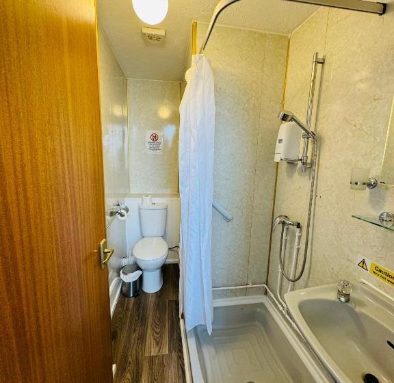 חדר סטנדרט יחיד, Carlton Court Hotel Eastbourne