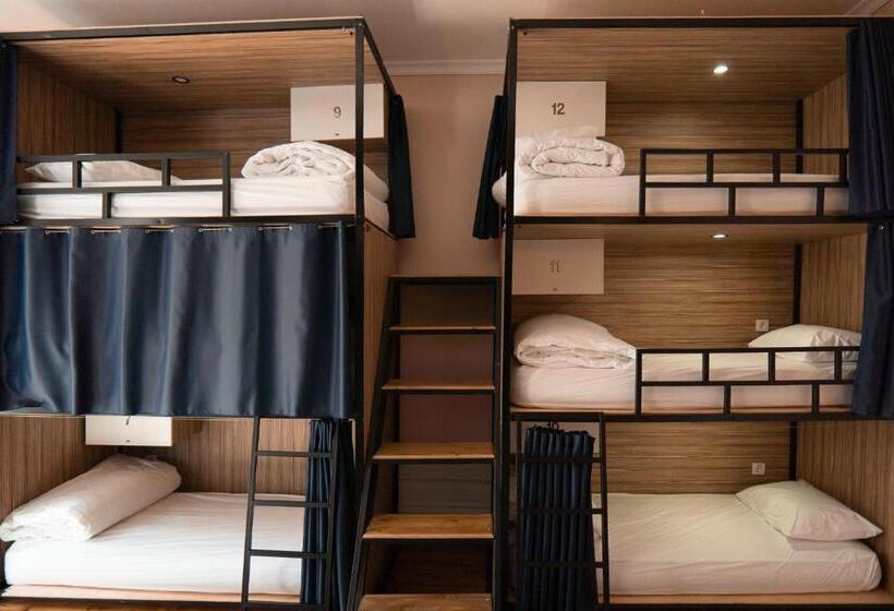 Vuode Makuusalissa, Rosalma Hostel