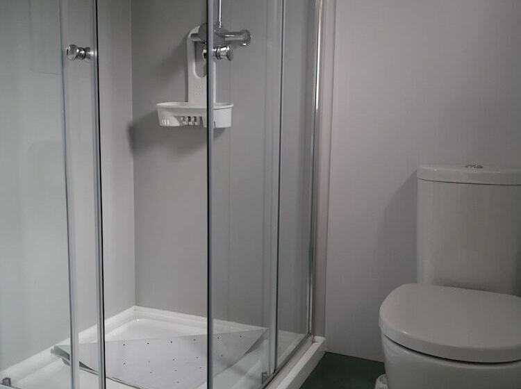 スタンダード4人部屋, Glen Nevis Youth Hostel