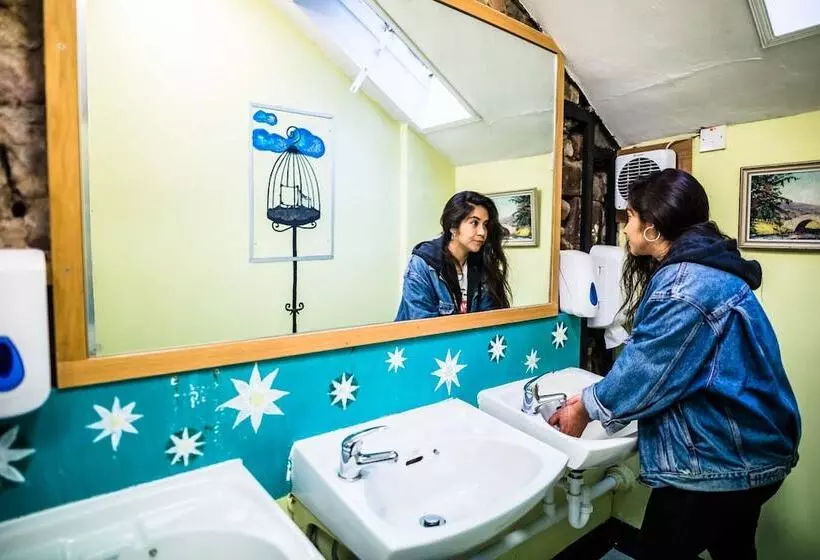ルームシェアのワンベッド, High Street Hostel
