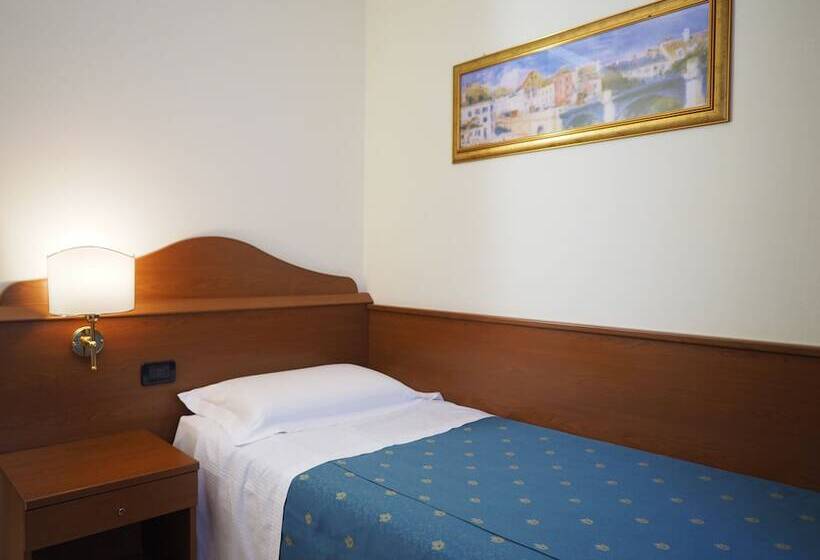 חדר סטנדרט יחיד, Cris