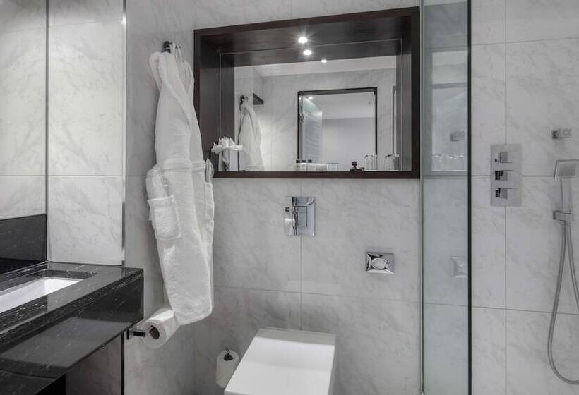 Семейный Номер Deluxe, Doubletree By Hilton London Greenwich