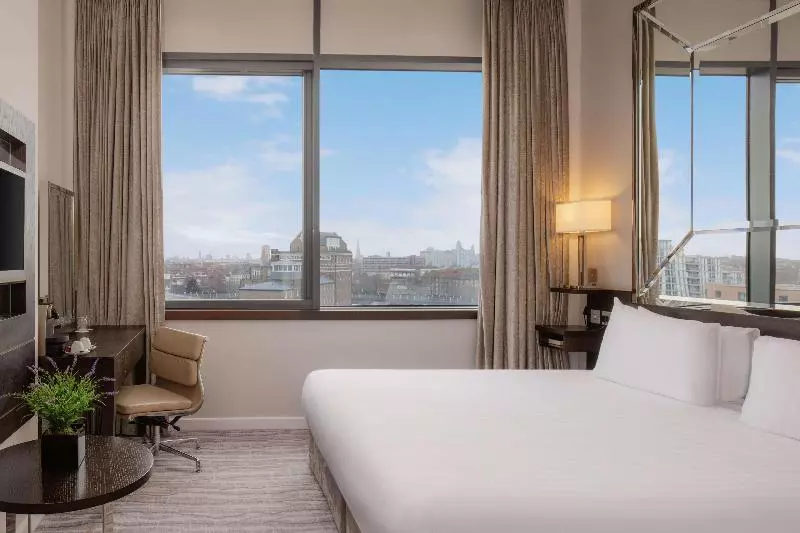 キングサイズベッドのデラックスルーム, Doubletree By Hilton London Greenwich