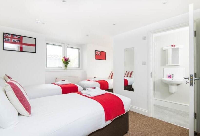 스탠다드 트리플 룸, Hamptons Brighton