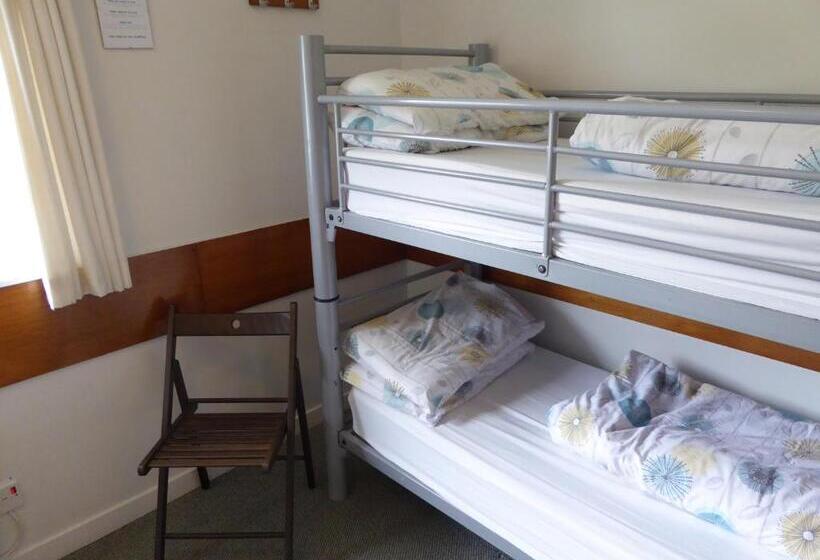 اتاق استاندارد چهارنفره با سرویس بهداشتی مشترک, Inveraray Hostel