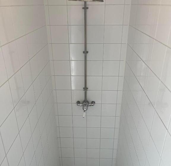 Deluxe Room, The Walrus Bar And Hostel