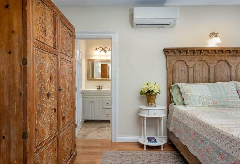 キングサイズベッドのスタンダードルーム, Avonlea