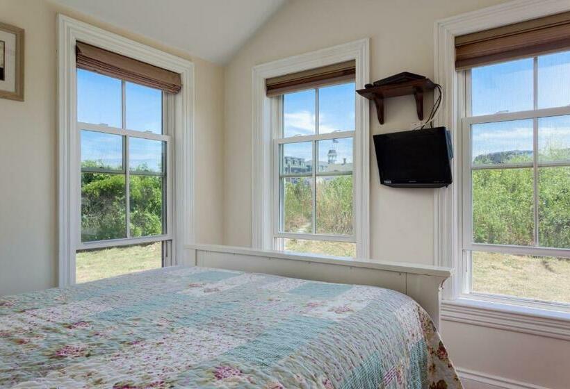 オーシャンビュースタンダードルーム, Avonlea