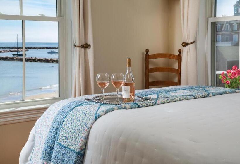 オーシャンビュースタンダードルーム, Avonlea