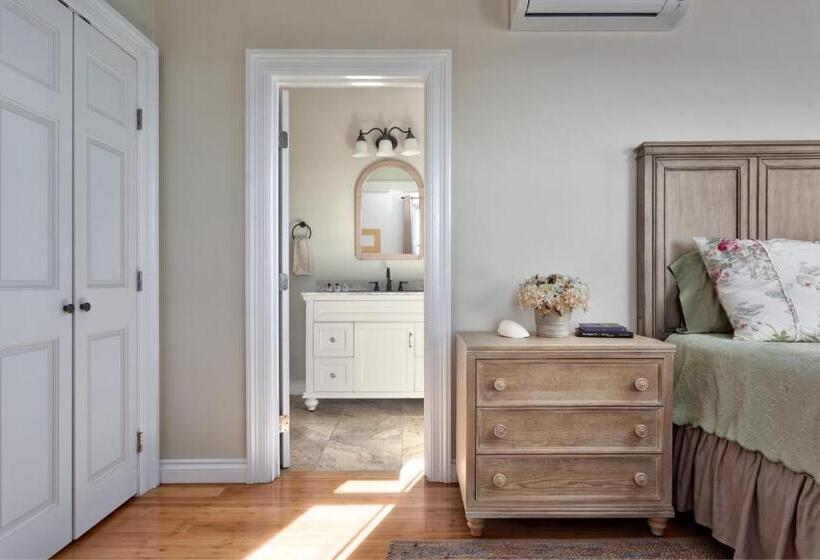 キングサイズベッドのスタンダードルーム, Avonlea