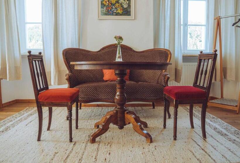 豪华房间, Schloss Raitenbuch