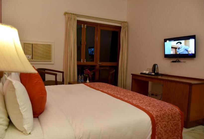 Номер Deluxe с Балконом, Greenwood