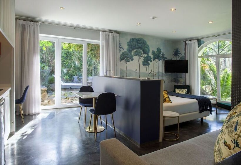 주니어 스위트 발코니, Casa Vela Boutique House