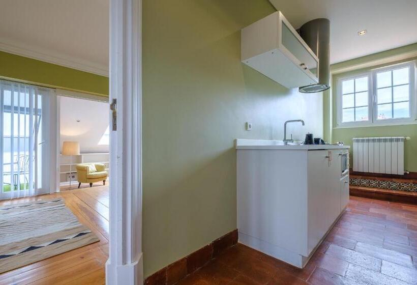 발코니가 있는 스위트, Casa Vela Boutique House