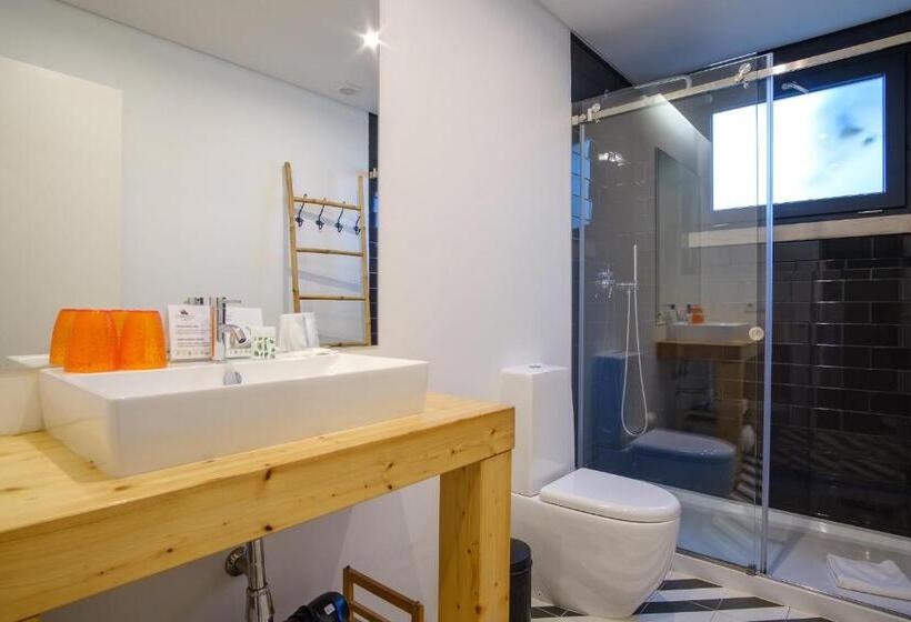 발코니가 있는 스위트, Casa Vela Boutique House