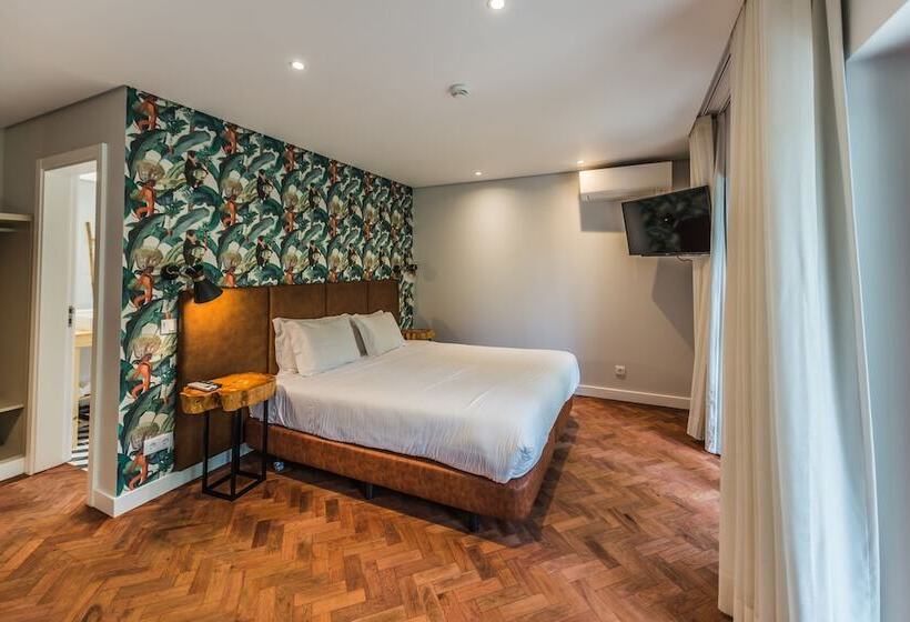 발코니가 있는 스위트, Casa Vela Boutique House