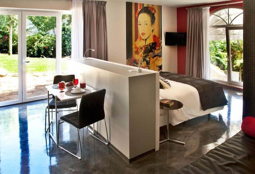 주니어 스위트 발코니, Casa Vela Boutique House