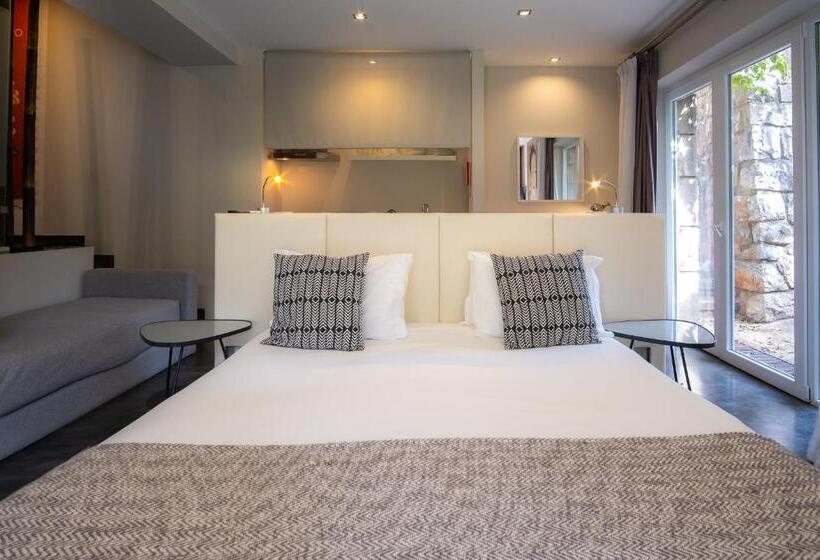 주니어 스위트 발코니, Casa Vela Boutique House