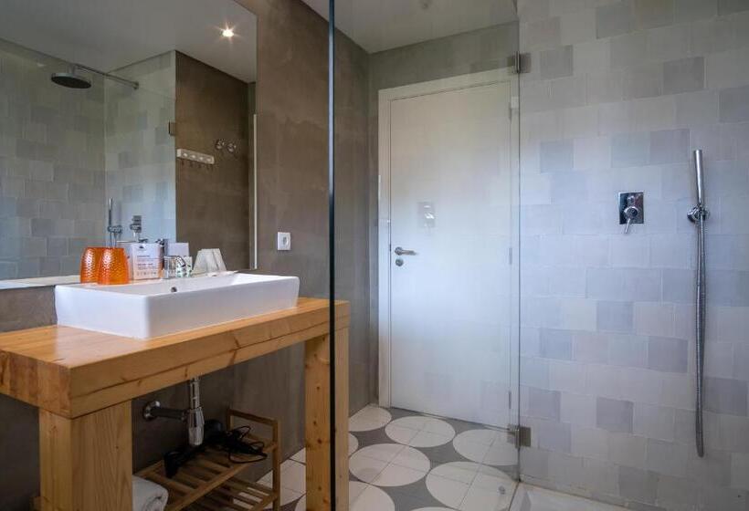 주니어 스위트 발코니, Casa Vela Boutique House