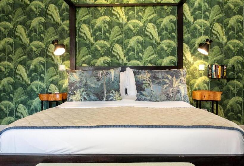 주니어 스위트 발코니, Casa Vela Boutique House