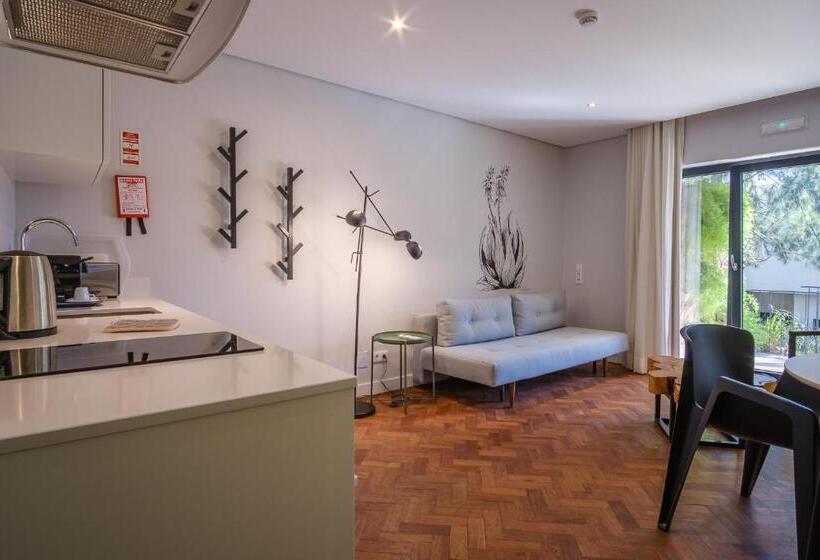 발코니가 있는 스위트, Casa Vela Boutique House