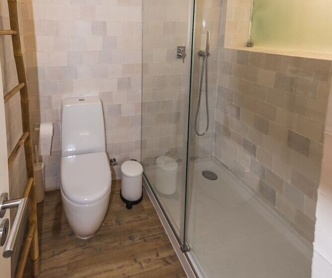 주니어 스위트 발코니, Casa Vela Boutique House