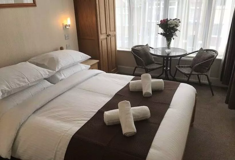 اتاق استاندارد, Trevellis Bed And Breakfast