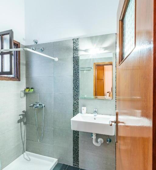 Standardzimmer mit Meerblick, Agia Irini