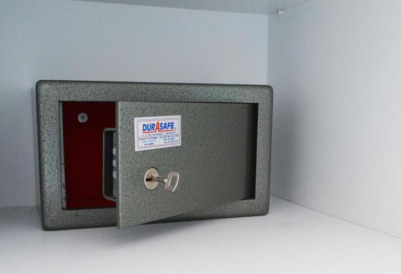 Трехместный Номер Deluxe, Aretanassa