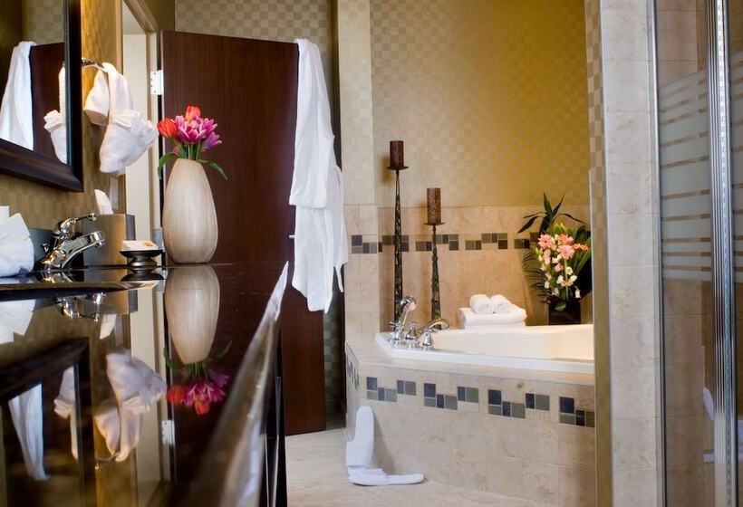 جناح, Best Western Sunrise Inn & Suites