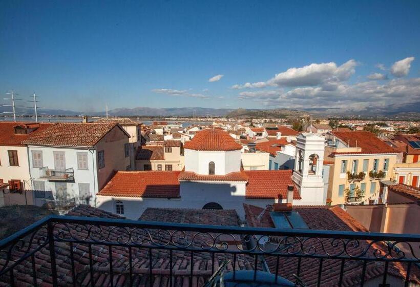 带海景的标准房, Byron Traditional