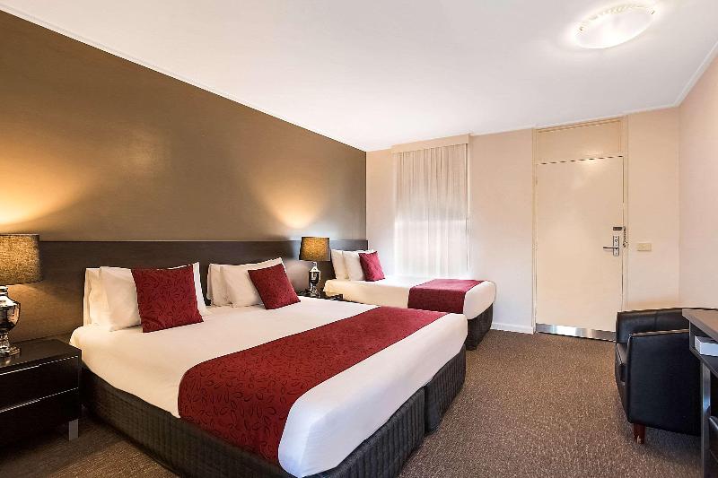 스탠다드 룸 킹사이즈 침대, Comfort Inn Western