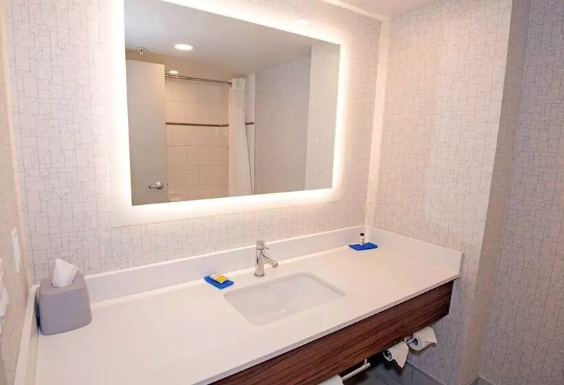 スタンダードルーム, Holiday Inn Express Hotel & Suites Hinton, An Ihg