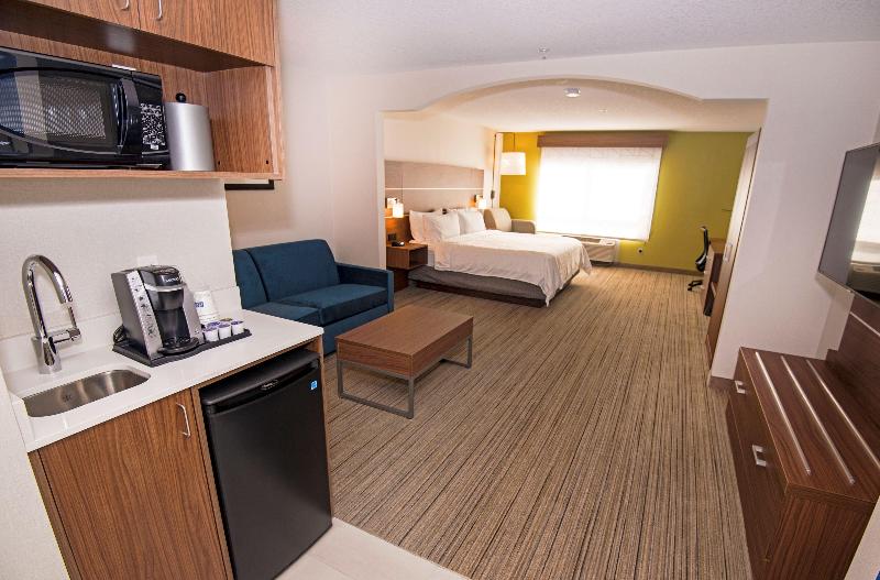 Стандартный Номер Кровать Кинг, Holiday Inn Express Hotel & Suites Hinton, An Ihg