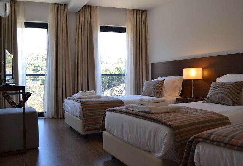 컴포트 트리플 룸, Museu