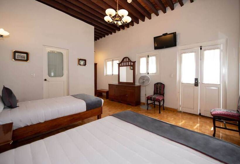 Номер Стандарт Трехместный, Senorial