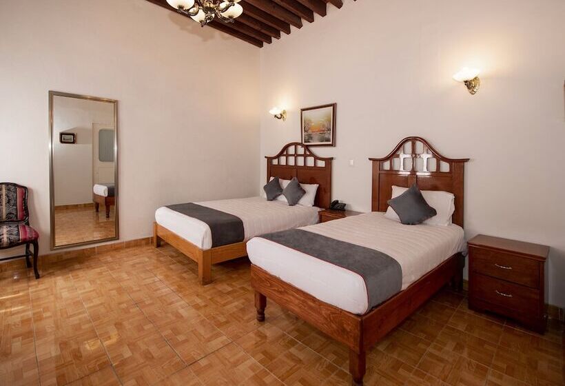 Номер Стандарт Трехместный, Senorial