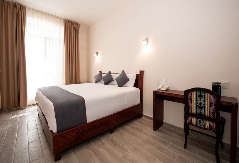 Номер Superior, Senorial