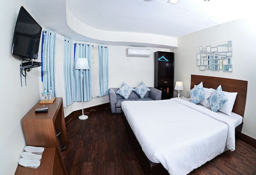 חדר משפחתי, Skyblue