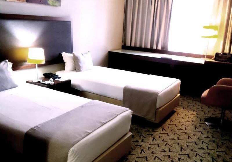 اتاق اجرایی, Skyna Hotel Luanda