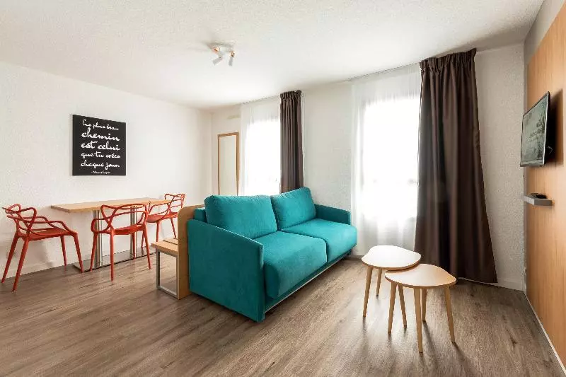 اتاق استاندارد, Skyna Hotel Luanda