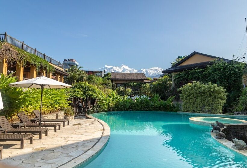 سوئیت کلاسیک, Temple Tree Resort & Spa